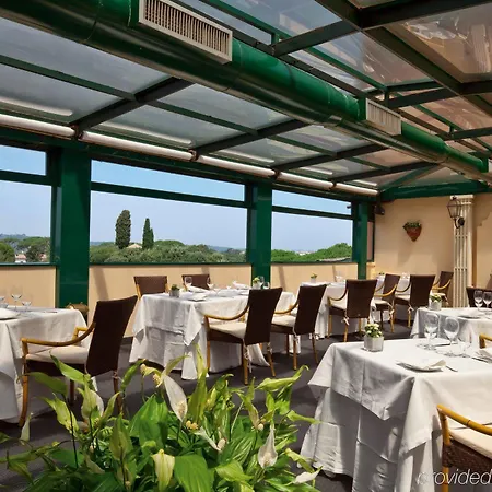 Eden - Dorchester Collection Hotel 5*