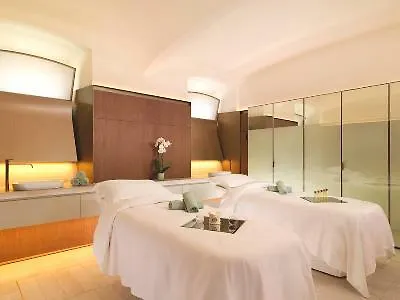 Hotel Eden - Dorchester Collection