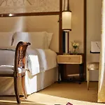 מלון Eden - Dorchester Collection 5*