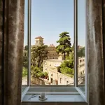 Eden - Dorchester Collection מלון